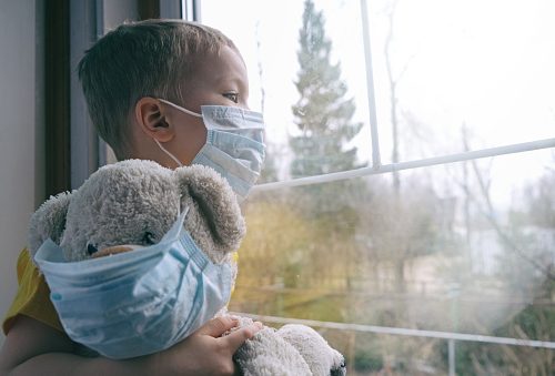 wiosenne przeziębienie katar, kaszel, gorączka u dziecka odpornośc